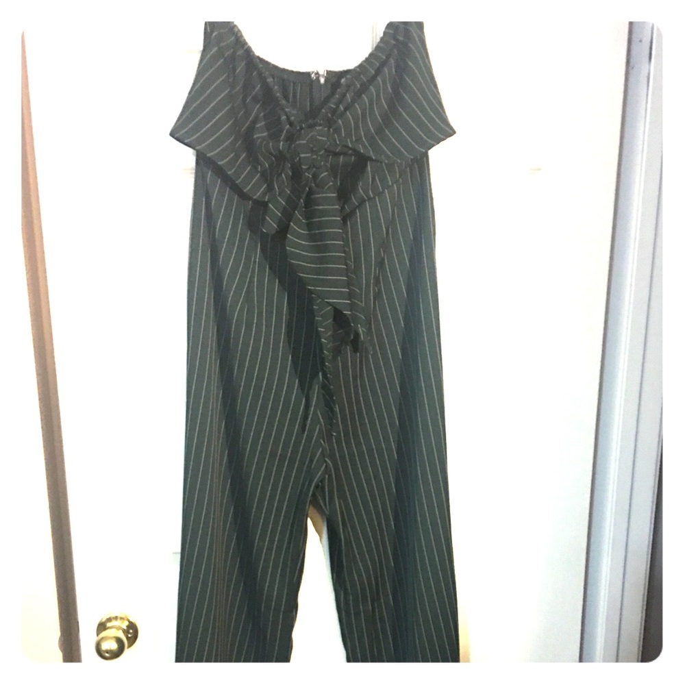 🔥SALE🔥 Jumpsuit Strapless Forest green pinstripe